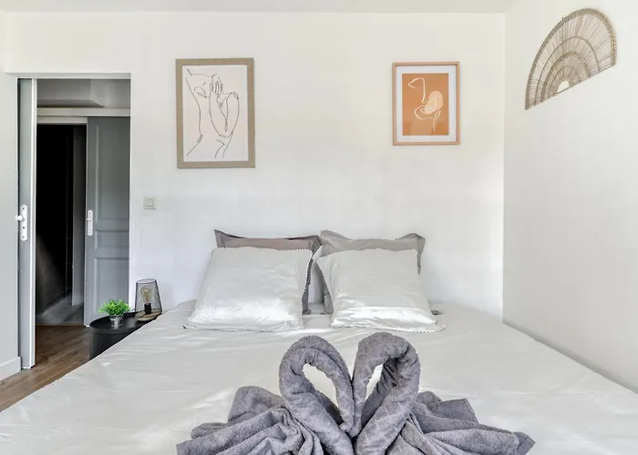 Appartement Le Queen - Wifi - Parking Gratuit - Climatisation - - Equipee *