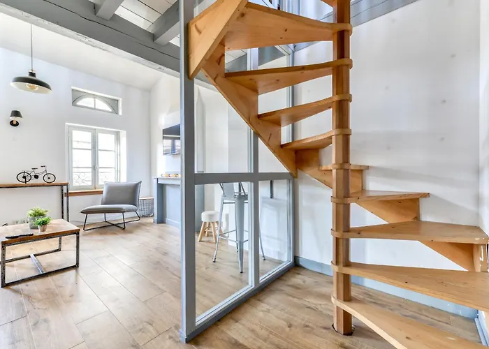 Le Queen - Wifi - Parking Gratuit - Climatisation - - Equipee Carcassonne